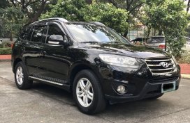 Sell Black 2011 Hyundai Santa Fe SUV / MPV in Quezon City