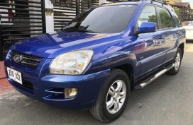 Blue Kia Sportage 2007 at 114000 km for sale 