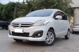 Selling White Suzuki Ertiga 2018 in Makati