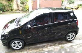 Black Kia Picanto 2015 at 36000 km for sale