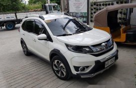 White Honda BR-V 2017 Automatic for sale 