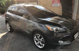 Grey Ford Escape 2015 at 27000 km for sale