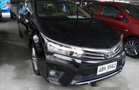 Selling Black Toyota Corolla Altis 2015 in Las Pinas 