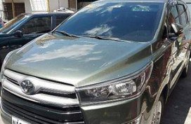 White Toyota Innova 2017 for sale in Quezon City
