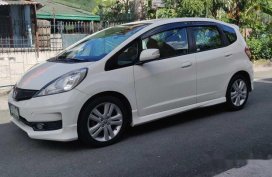 Sell White 2012 Honda Jazz at 60800 km