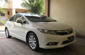 Selling White Honda Civic 2012 in Manila