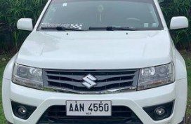 Sell White 2014 Suzuki Grand Vitara Automatic Gasoline 