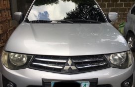 Selling Silver Mitsubishi Strada 2010 in Pulilan
