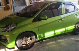 Selling Green Honda Brio 2016 at 35000 km