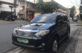 Selling Black Toyota Fortuner 2013 Automatic Gasoline 