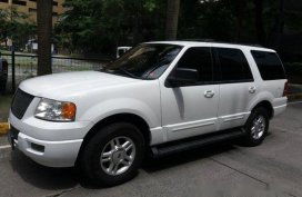 Sell White 2003 Ford Expedition in Pasig