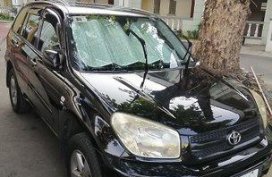 Black Toyota Rav4 2004 Manual for sale