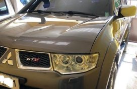 Selling Mitsubishi Montero 2011 in Manila