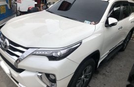 White Toyota Fortuner 2018 for sale in Automatic