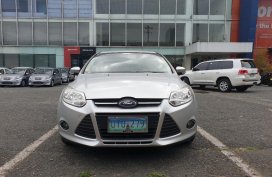 Pearlwhite Ford Focus 2013 for sale in Quezon