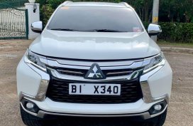 White Mitsubishi Montero sport 2018 for sale in Imus