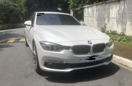 White Bmw 318D 2019 for sale in Manila