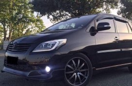 Sell Black 2012 Toyota Innova in Quezon City