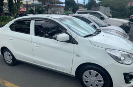 Selling White Mitsubishi Mirage g4 2015 in Pasig