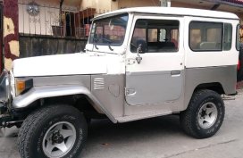 White Toyota Land Cruiser 1983 for sale in Meycauayan