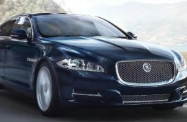 Blue Jaguar Xj 2013 for sale in Automatic