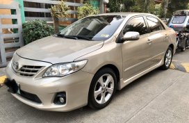 Sell Beige 2013 Toyota Corolla altis in General Mariano Alvarez