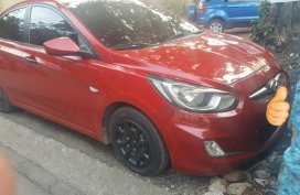 Red Hyundai Accent 2013 for sale in Manual