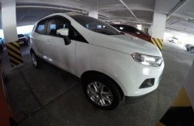 Selling White Ford Ecosport 2015 in Manila
