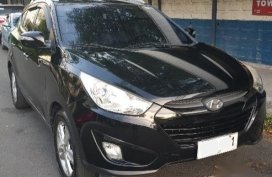 Black Hyundai Tucson 2012 for sale in Automatic