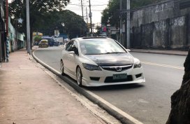 Sell White 2010 Honda Civic in Marikina