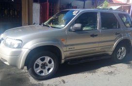 Sell Silver 2004 Ford Escape in Manila