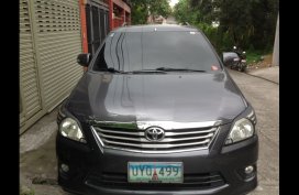 Sell Grey 2013 Toyota Innova SUV / MPV at 82000 in Quezon City