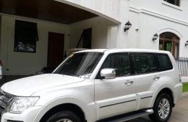 White Mitsubishi Pajero 2015 for sale in Automatic