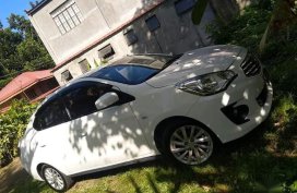 Selling White Mitsubishi Mirage 2017 in San Pablo