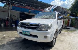 White Toyota Fortuner 2007 for sale in Quezon City
