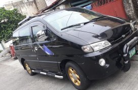 Black Hyundai Starex 1997 for sale in Manual
