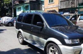Selling Black Isuzu Crosswind 2002 in Quezon City