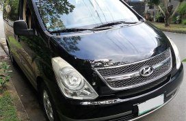 Selling Hyundai Starex 2009 in Makati