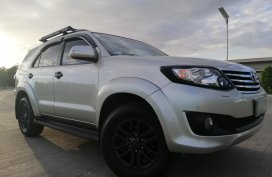 Toyota Fortuner 2012 Gas AT