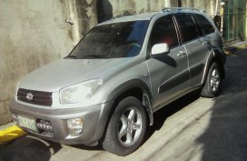 Sell Silver 2002 Toyota Rav4 in Manila