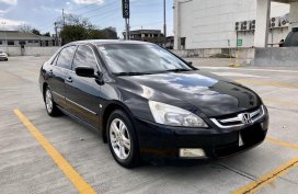 Selling Black Honda Accord 2007 in Manila