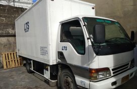 Sell White 2012 Isuzu Elf in Manila