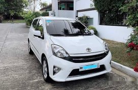 Selling White Toyota Wigo 2016 in Parañaque