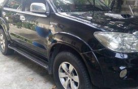 Black Toyota Fortuner 2006 for sale in Bacoor 