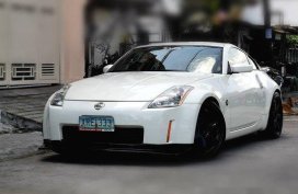 White Nissan 350Z 2004 for sale in Quezon City
