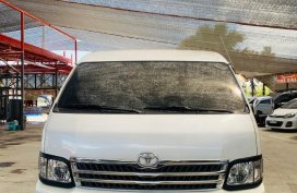 Selling White Toyota Grandia 2014 in Manila