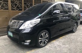 Black Toyota Alphard 2011 for sale in Automatic