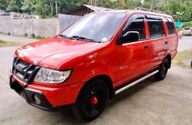 Red Isuzu Crosswind 2014 for sale in Manual