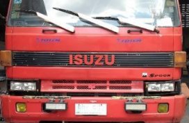 Sell Red 1990 Isuzu Hi-lander crosswind in Quezon City