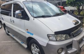 Hyundai Starex 2000 for sale in Marikina 